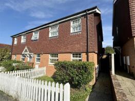 3, Canon Jeffreys Court, Hawkhurst, Cranbrook TN18 4JN