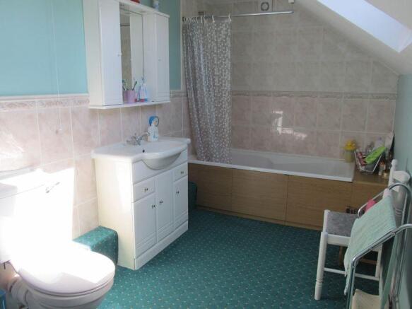Upstairs Bathroom