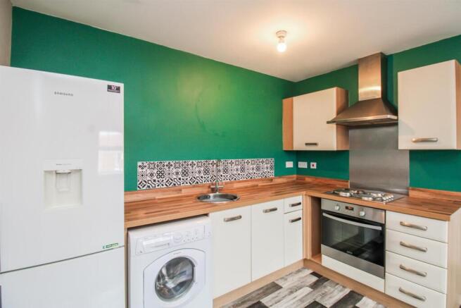 1 bed Flat for sale Image 4