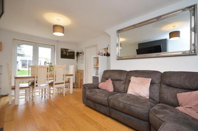 Sitting/Dining Room