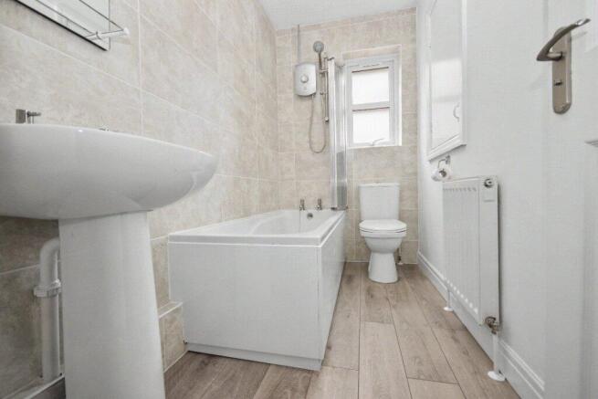 2 bed Semi-Detached for sale Image 8