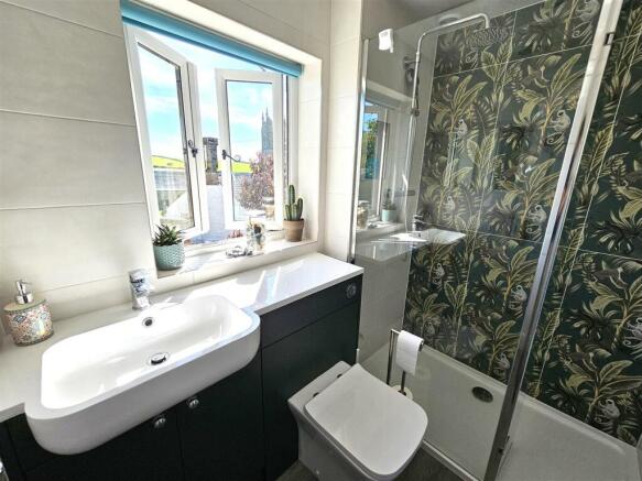 en suite.jpg