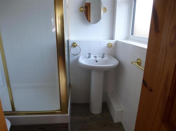 En-suite Bathroom