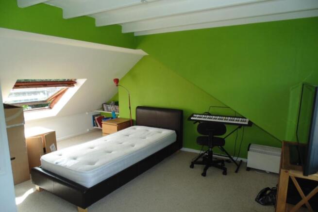 Photo 8