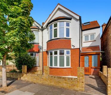Clitherow Avenue, Hanwell
