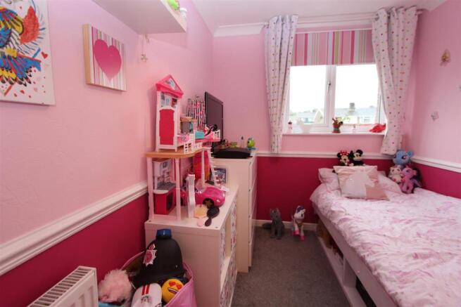 85 sir stafford close 019.JPG