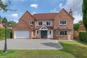 48, Cornmoor Road, Whickham Central, Newcastle Upon Tyne NE16 4PU