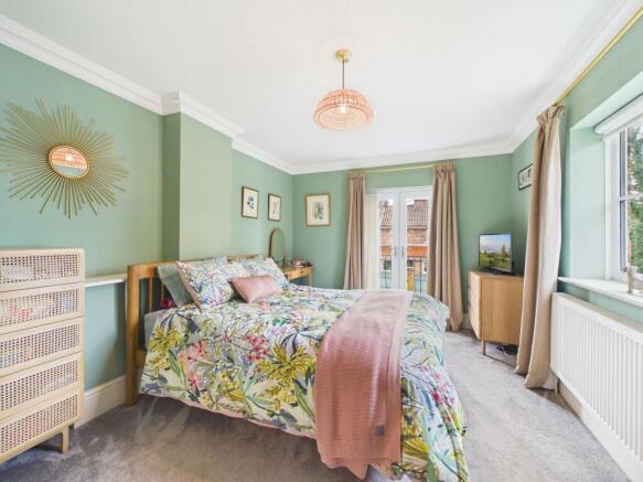 BEDROOM 1