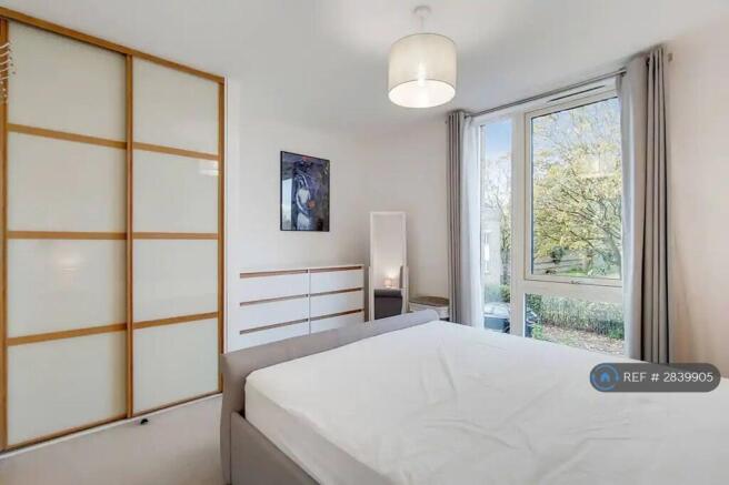 Bedroom With Kingsize Bed