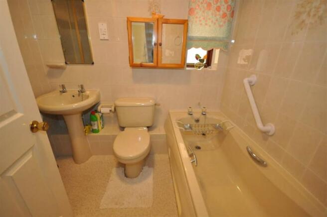 Photo 5