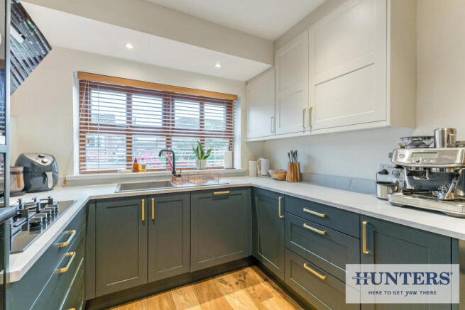 2 bed Semi-Detached Bungalow for sale Image 9