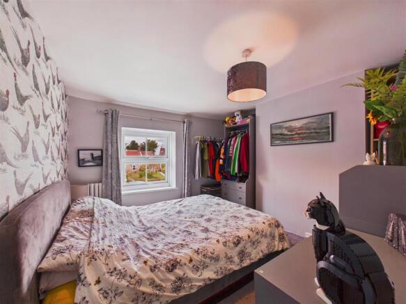 2 bed Semi-Detached for sale Image 10