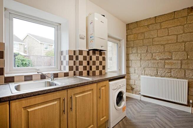 2 bed Terraced for sale Image 6