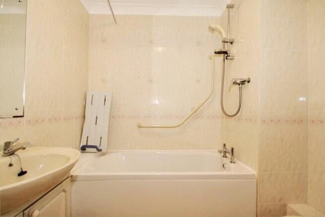 Photo 8