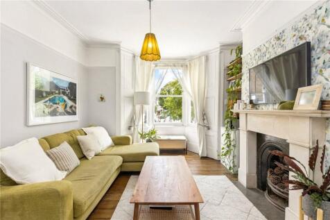 Nevill Road, London, N16