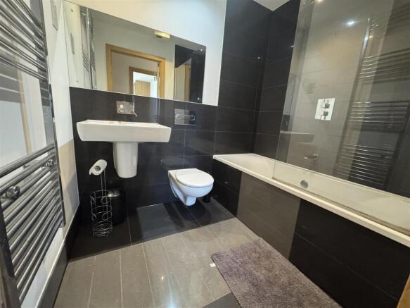 Bathroom.jpeg