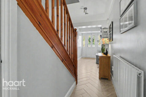 Castle Court, Heanor