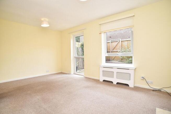 2 bed Terraced for sale Image 12