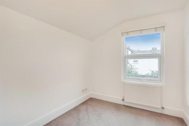 8_Bedroom 3-1.jpg