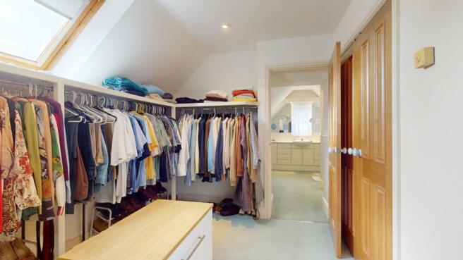 DRESSING ROOM
