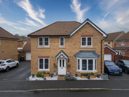 Tresillian Place, Rogerstone