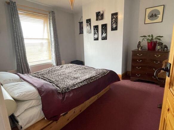 Bed 1