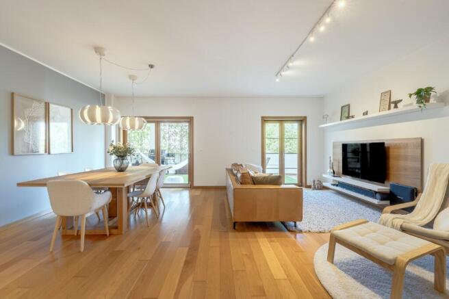 Living & dining room
