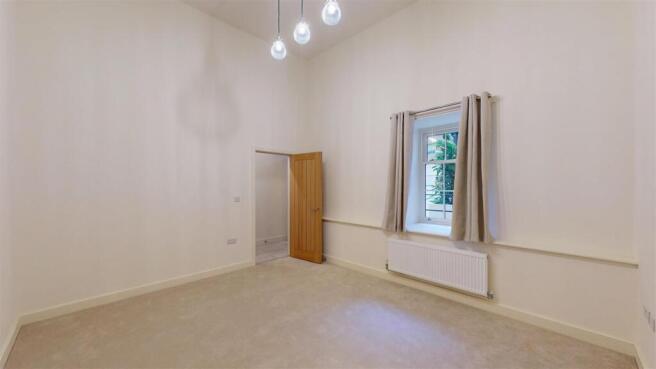 3 bed Mews to rent Image 10