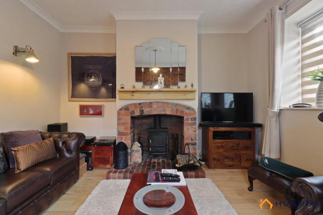 4 bed Semi-Detached for sale Image 4