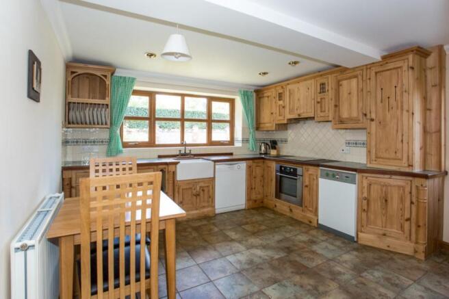 Kitchen/Breakfast Rm