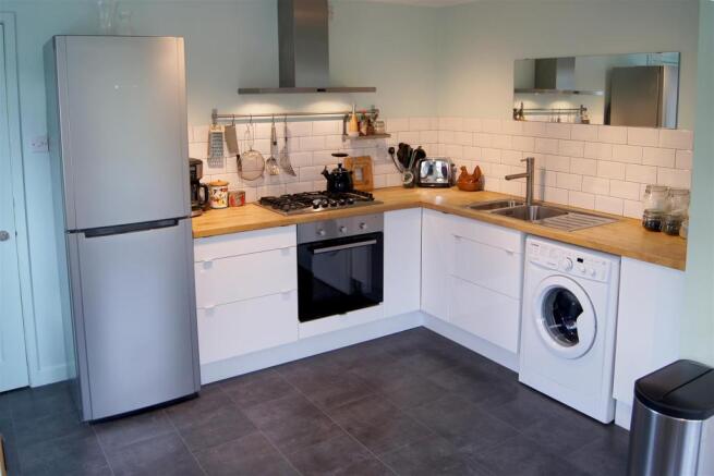 kitchen-2.jpg