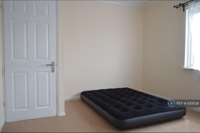 Large Bedroom