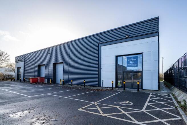 Unit 5 Deltic Trade Park - MK-49.jpg