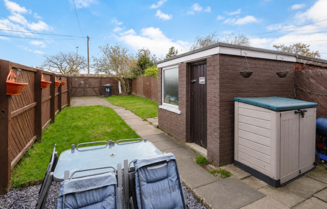 3 bed Terraced for sale Image 10
