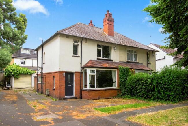 4 bed House to rent Image 7