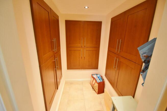 Walk In Pantry