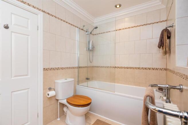 HOUSE BATHROOM