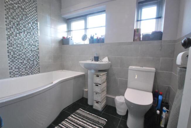 19 weav bath.JPG