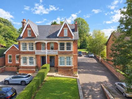 Amersham Hill, High Wycombe, Buckinghamshire,