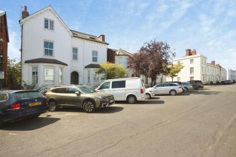 Russell Terrace, Leamington Spa, Warwickshire, CV31