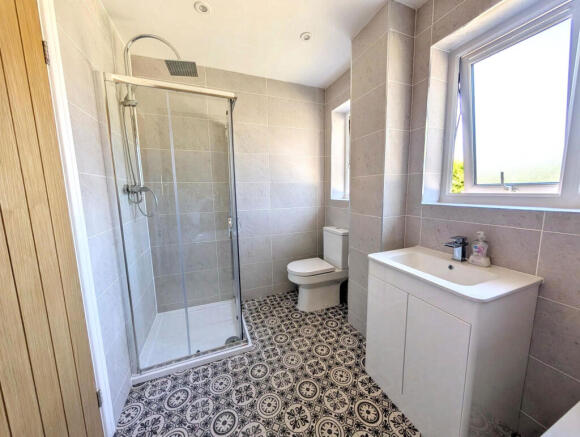 2 bed Detached Bungalow for sale Image 9