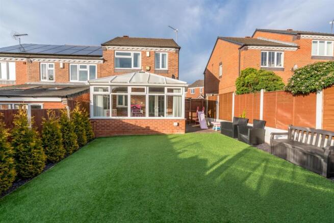 24, Mill Crescent, Cannock, Staffordshire, WS11 7Z