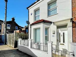 126, Maple Road West, Luton LU4 8BQ