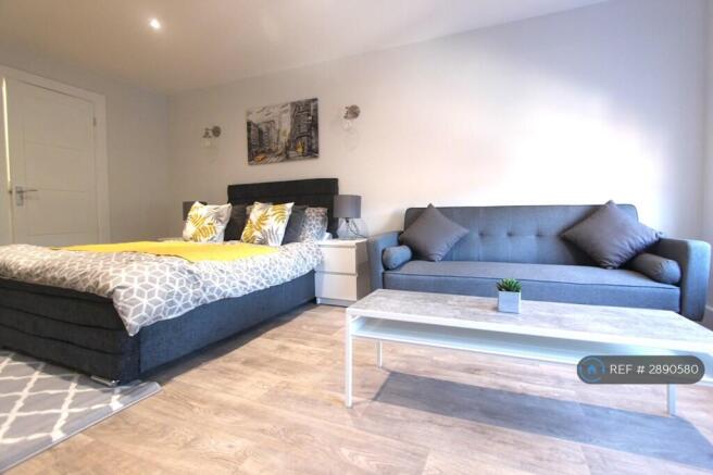 Flat 5