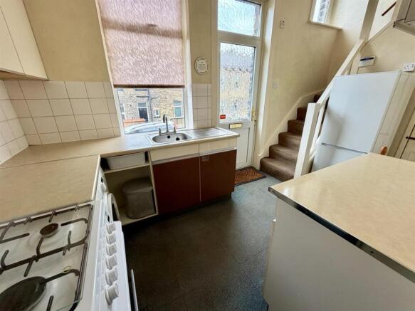 2 bed Terraced for sale Image 5