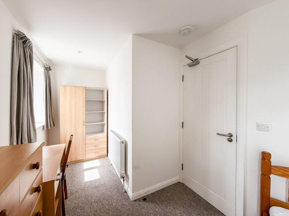 Room 2 (3)
