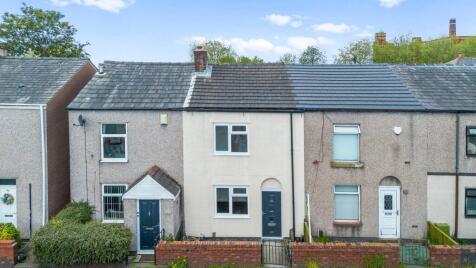 Warrington Road, Leigh, WN7