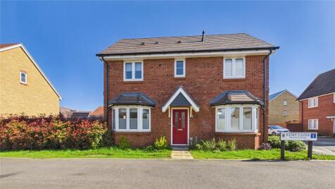 Kemp Close, Ash, Aldershot, Surrey, GU12