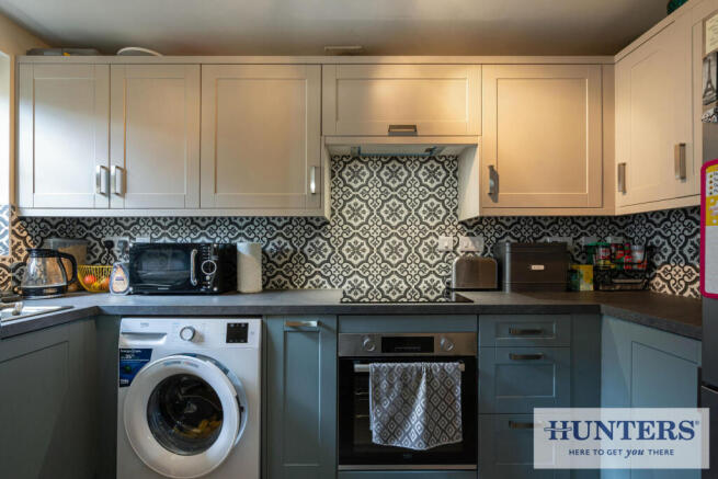 2 bed Apartment for sale Image 5