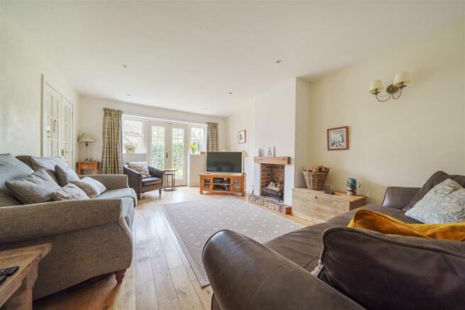 SITTING ROOM